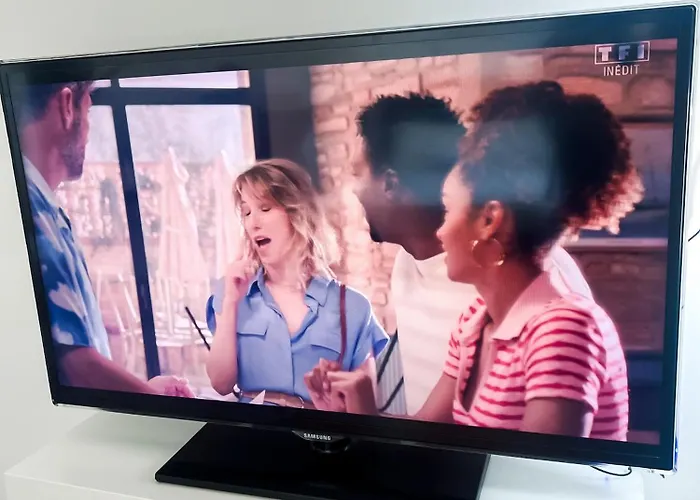 In With Free Parking Apartman Lormont